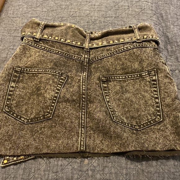 Sandro black raw hem studded mini- size 0 NWOT - Picture 4 of 4